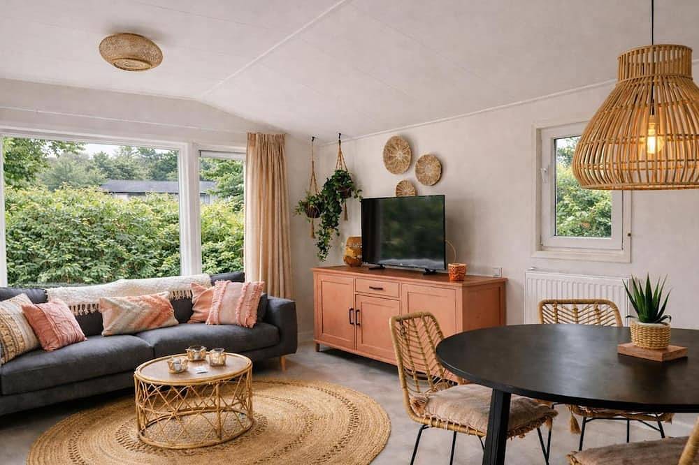 StayatSas Tiny House Sam in der Veluwe, privater Parkplatz, großer Garten, Hund in Epe, Veluwe