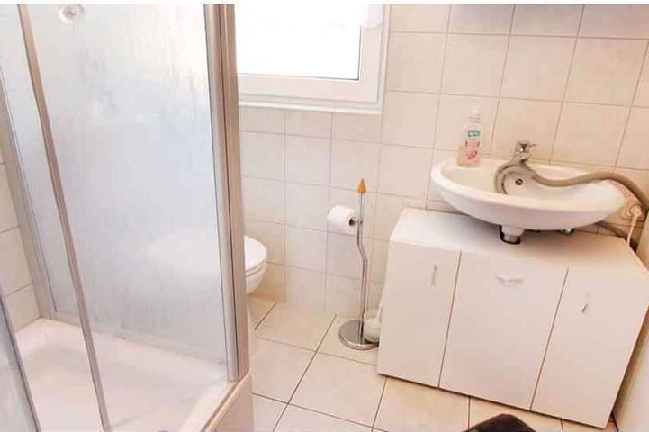 Ganze Wohnung, Ferienwohnung mit Pool in ruhiger Lage in Gyenesdias, Balaton Hochland Nationalpark