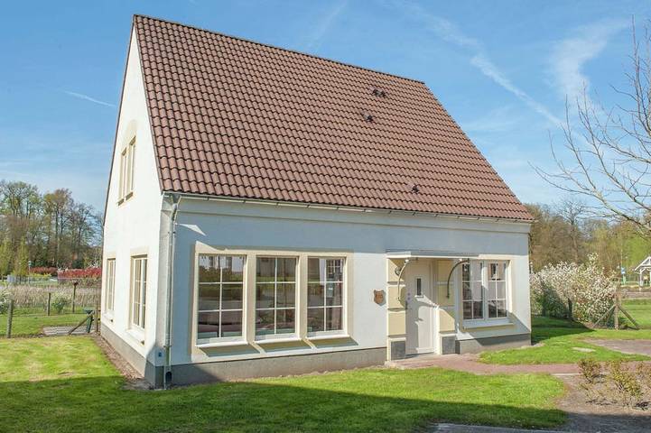 Ferienhaus für 10 Personen, mit Terrasse und Garten sowie Sauna in Bad Bentheim