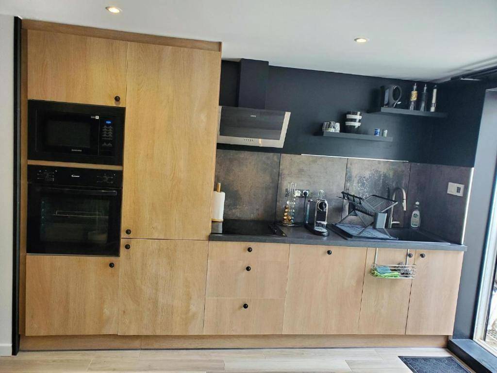 Appartement entier, One-Bedroom Apartment in Feigères, Région de Saint-Julien-en-Genevois