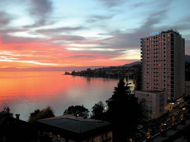Mona - Mini Mona - Teilseesicht in Montreux, Genfer See