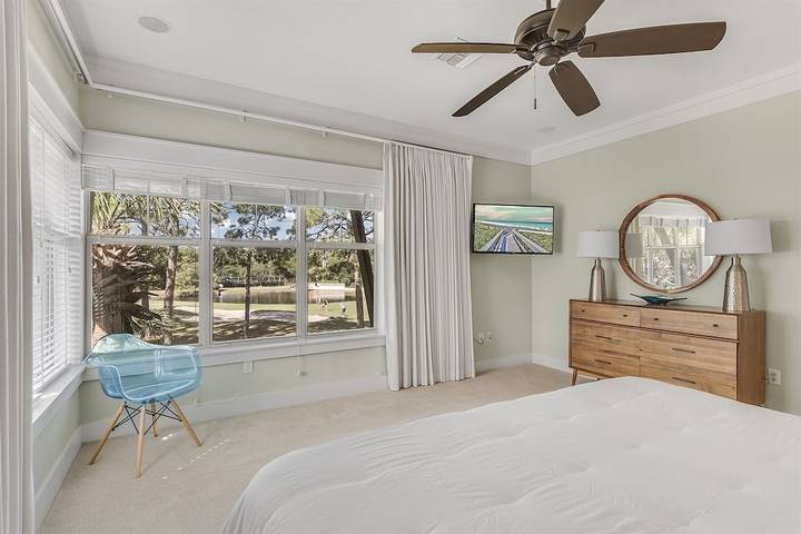 Villa for 6 people, with pool and terrace in Emerald Coast
