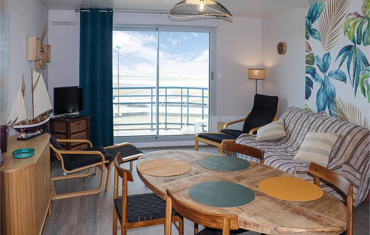 Appartement de vacances entier, Appartement à l'étage supérieur avec parking, TV, lave-vaisselle au Belem, à 100 m de la côte in Wimereux, Région de Boulogne-sur-Mer