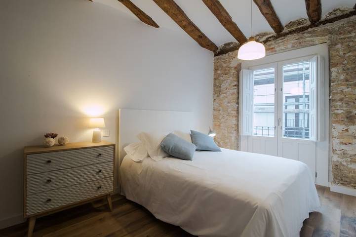 Entire apartment, Segundo D - 2D - Apartamentos Almada - Plaza del Pilar in Saragossa, Saragossa Province