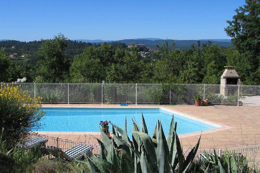 Mas Provençal Avec vue Superbe in La Verdière, Brignoles Region