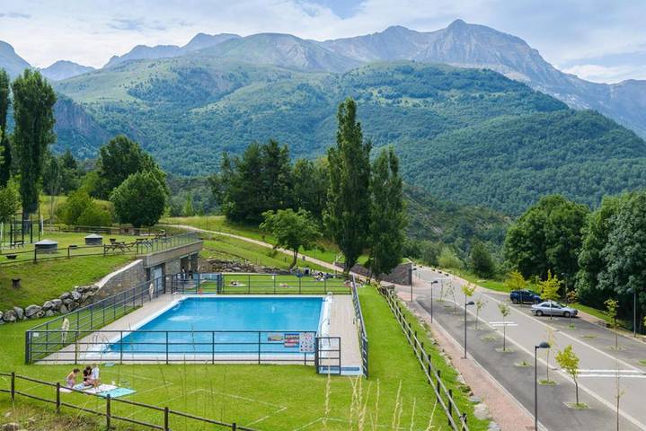 Gîte pour 4 personnes, avec jardin à Panticosa - 4