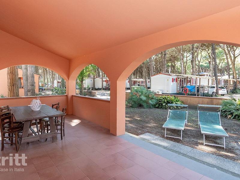 Tritt — 6 person bungalow in Lido di Spina in a cozy family campsite by the sea in Lido di Spina, Province de Ferrare