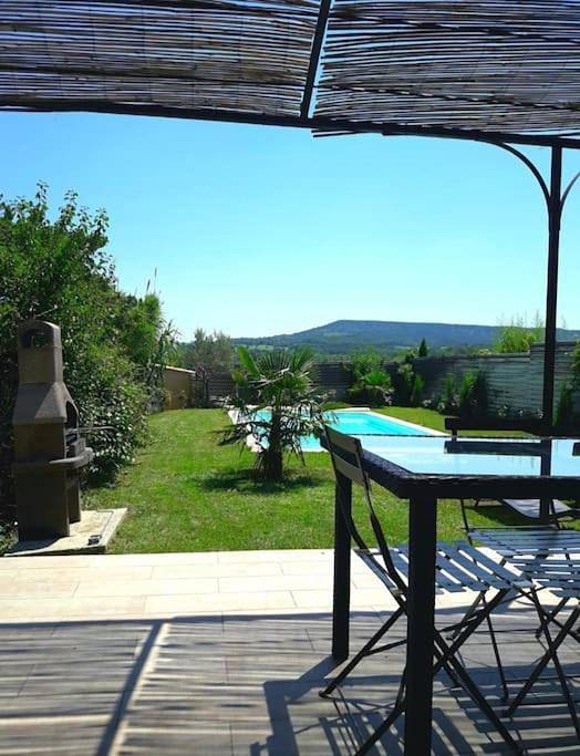 Location de vacances pour 6 personnes, avec jacuzzi et piscine ainsi que jardin et terrasse à Saint-Maurice-sur-Eygues - 3
