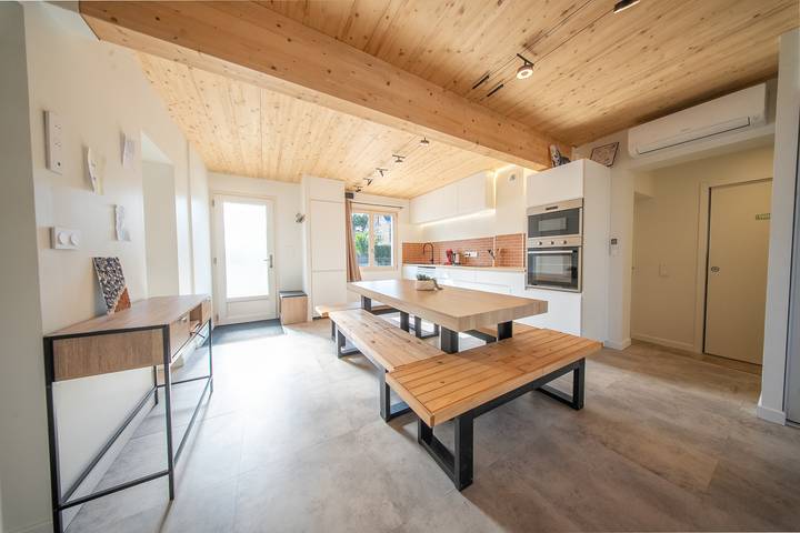 Location de vacances pour 10 personnes, avec Balcon et Jacuzzi ainsi que Terrasse et Jardin dans Penthièvre - 2