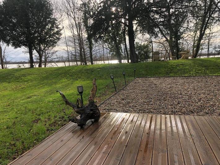 Location de vacances pour 2 personnes, avec jardin et vue, animaux acceptés à Saint-André-de-Cubzac - 4