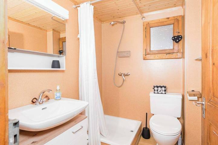 Chalet mit Bergblick nahe Lauterbrunnen +Parkplatz in Lauterbrunnen, Verwaltungskreis Interlaken-Oberhasli