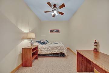 Vacation House for 30 Guests in Norris Lake, Tennessee, Picture 3