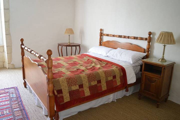 Gîte pour 12 personnes, avec piscine à Chapdeuil - 2