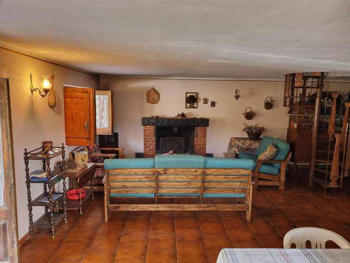 Gîte pour 14 personnes, avec jardin ainsi que vue et terrasse, animaux acceptés à Nicolosi - 3