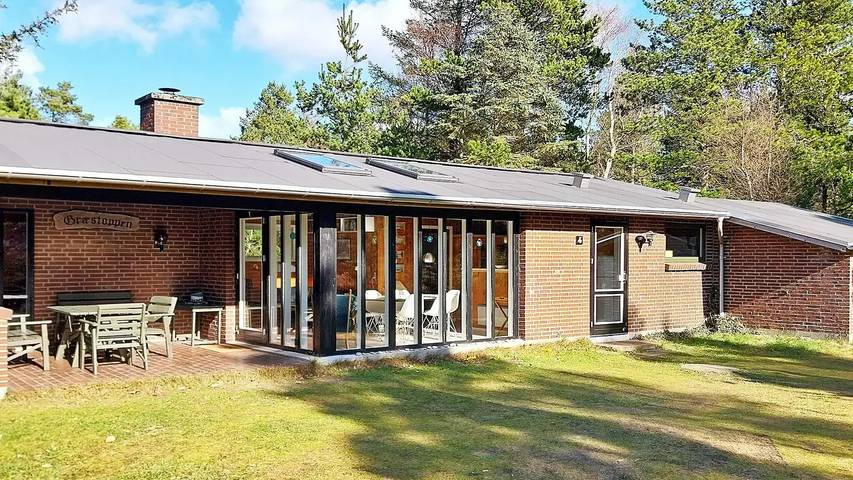 Ferienhaus für 7 Personen, mit Terrasse in Houstrup Strand