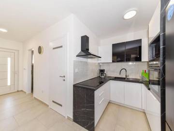 Ferienhaus für 10 Personen in Sibenik, Šibenik-Knin, Bild 4