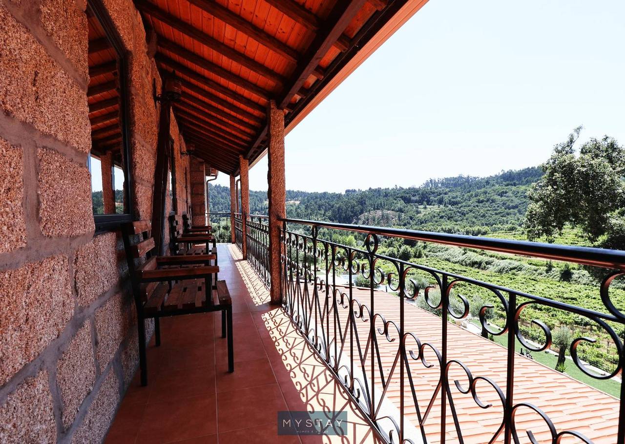 Ganze Wohnung, Casa Do Vale Jc - Casa do Forno in Arco de Baúlhe e Vila Nune, Braga Distrikt