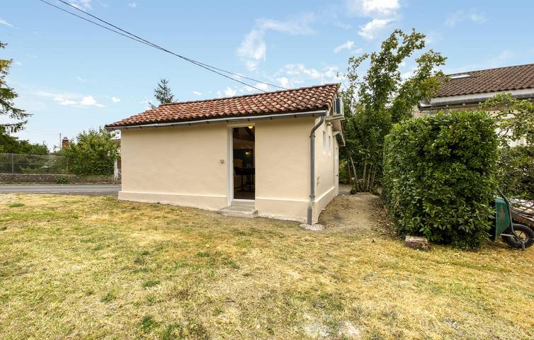 Maison de vacances pour 2 personnes, avec jardin et terrasse en Charente - 2