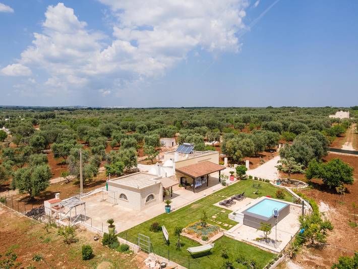Glamping per 10 persone, con piscina in Salento