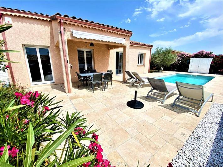 Villa pour 6 personnes, avec jardin et piscine à Vallon-Pont-d'Arc - 2