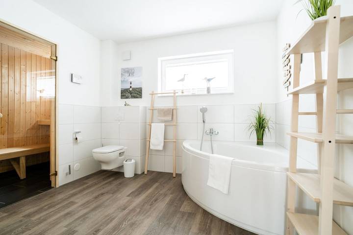 Ferienwohnung für 4 Personen, mit Balkon und Sauna in Schillig - 3