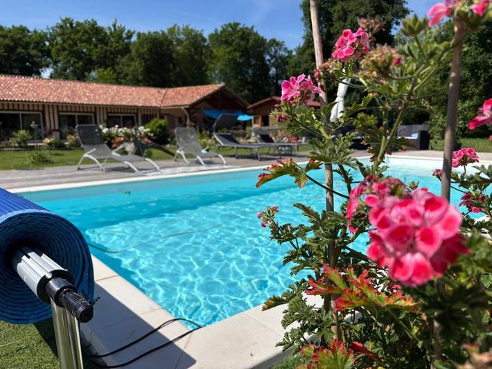 Chambre d’hôte pour 2 personnes, avec jacuzzi et terrasse ainsi que piscine et jardin dans les Landes - 3