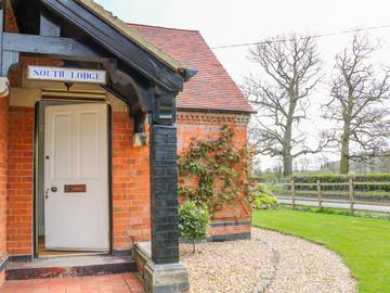 Cottage for 4 People in Longford (Derbyshire), Derbyshire, Photo 2