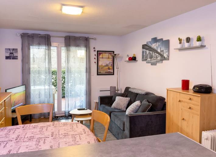 Ganze Wohnung, Modernes Apartment in Bagnères-de-Luchon, Bergblick, 53m² in Luchon-Superbagnères, Bagnères-de-Luchon