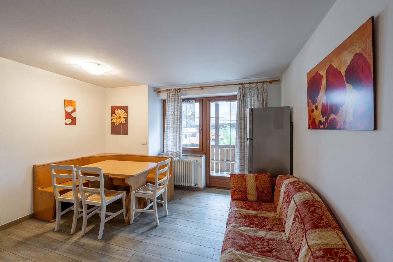 Entire holiday apartment, Cesa de Piè in Canazei, Dolomiti Superski