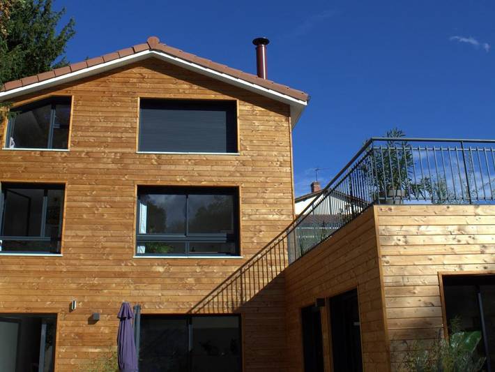 Gîte pour 2 personnes, avec piscine ainsi que terrasse et jardin à Saint-Cyr-au-Mont-d'Or - 2