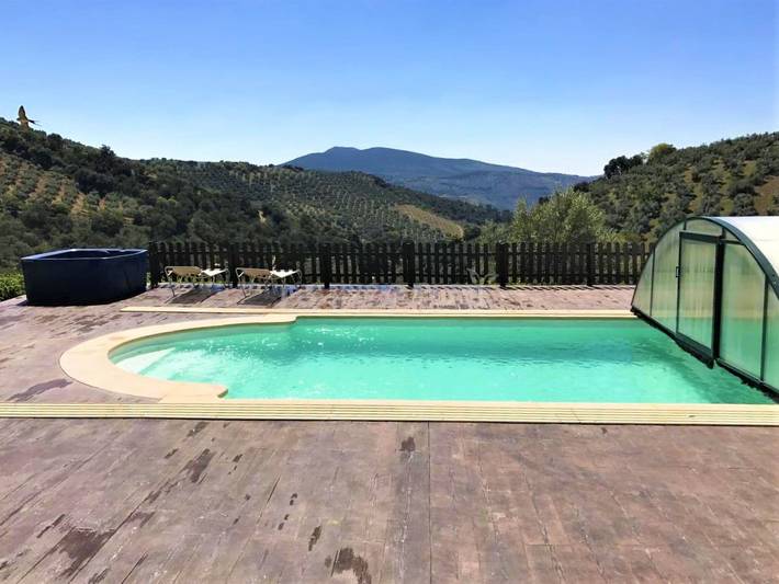 Gîte pour 24 personnes, avec Balcon/Terrasse et Terrasse ainsi que Jacuzzi et Jardin dans Los Caparroses