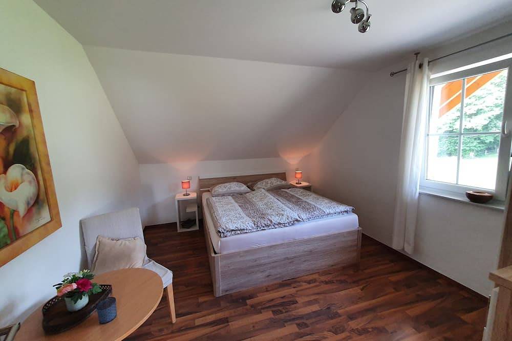 Ganze Wohnung, Super schöne 5 Sterne luxus Ferienwohnung Adlerhorst (& Wallbox) in Nümbrecht, Oberbergischer Kreis