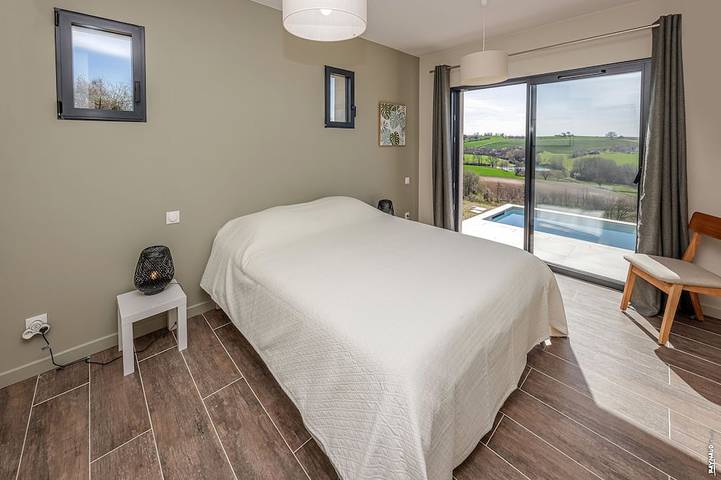 Location de vacances pour 6 personnes, avec terrasse et jardin à Salvagnac - 2