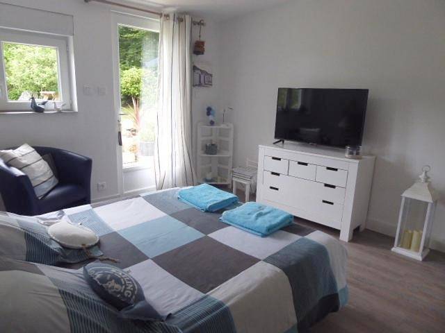 Chambre d’hôte pour 2 personnes, avec vue ainsi que jardin et piscine dans le Finistère - 3