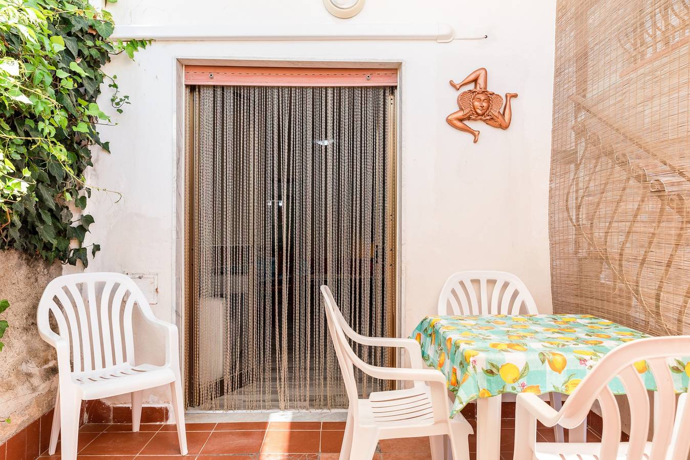 Monolocale intero, Casa Vacanze 'Monolocale Arredato - Le Terrazze' con vista mare, Wi-Fi e aria condizionata in Seccagrande, Ribera