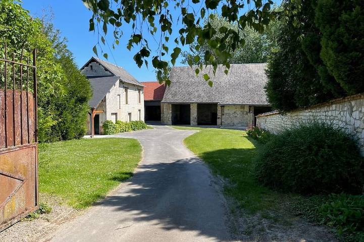Location de vacances pour 6 personnes dans Avaux