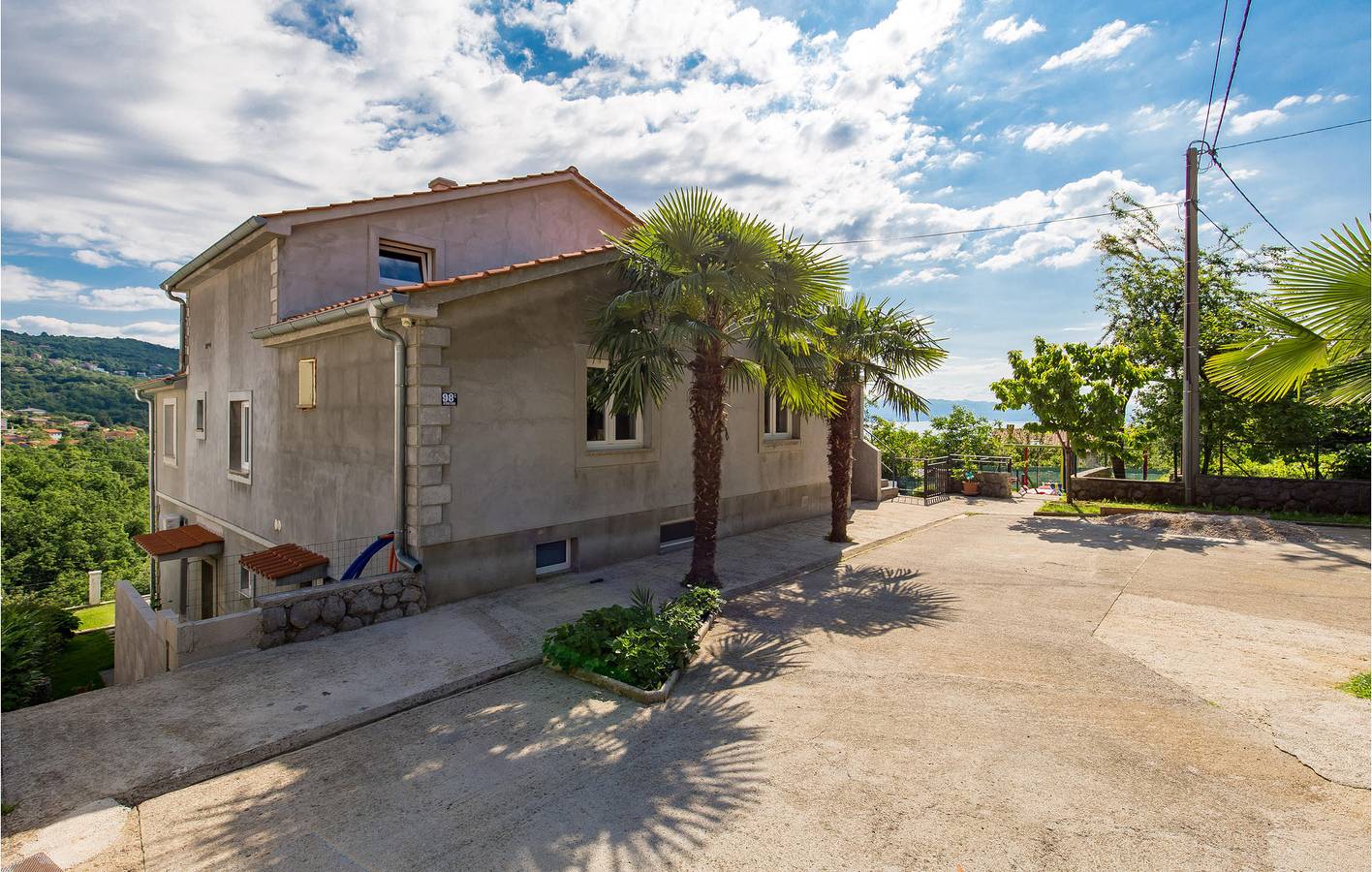 Ganze Ferienwohnung, Ferienwohnung für 4 Personen mit Terrasse in Icici, Primorje-Gorski Kotar