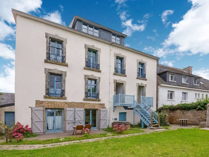 Gîte pour 8 personnes, avec Terrasse et Jardin à Clohars-Carnoët