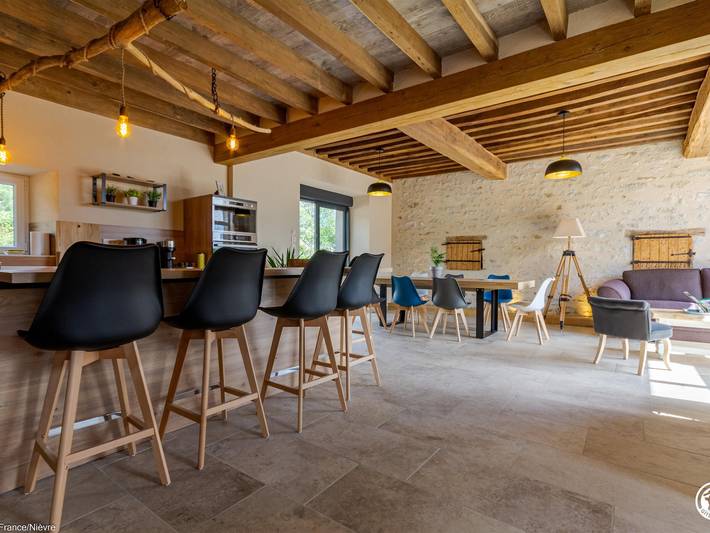 Gîte pour 8 personnes, avec Terrasse et Jardin en Bourgogne