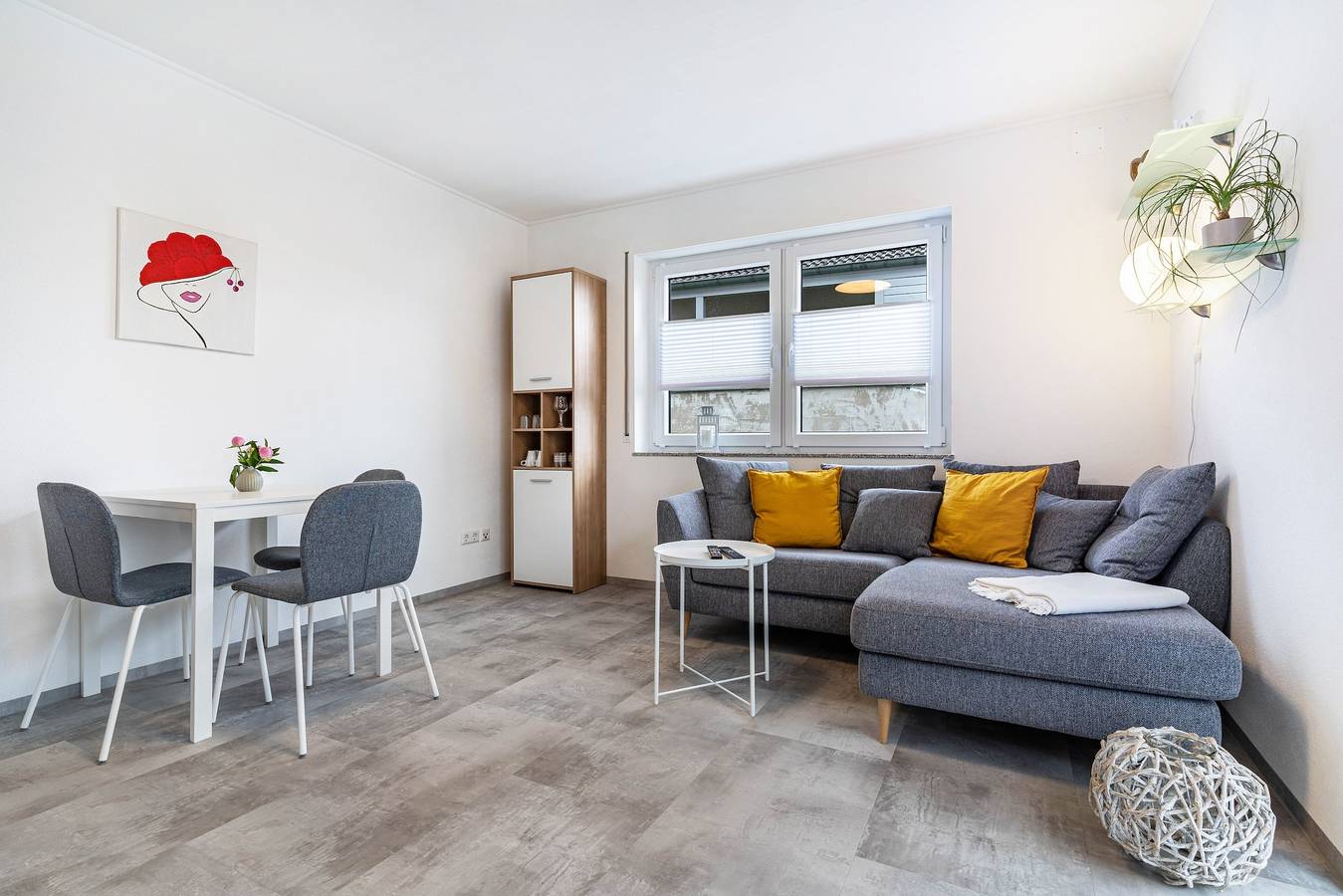Ganze Wohnung, Ferienwohnung 'Gartenblick' mit Privatterrasse, Gemeinschaftsgarten und Wi-Fi in Oberharmersbach, Mittlerer Schwarzwald