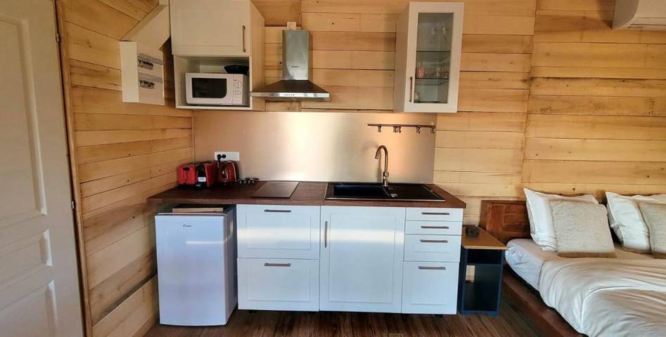 Location de vacances pour 2 personnes, avec vue ainsi que jardin et terrasse à Durfort-Lacapelette - 3