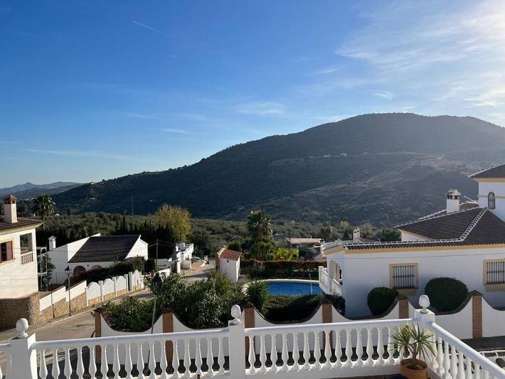 Casa rural para 4 personas, con piscina además de jardín y vistas en Periana - 4