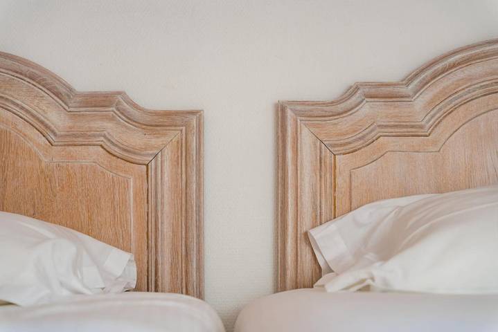 Hôtel pour 3 personnes, avec piscine et jardin à Vouillé - 2