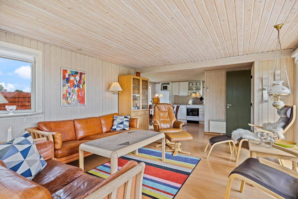 Klassisk sommerhus i skønne Nr. Lyngvig med lys udestue in Nørre Lyngvig, Hvide Sande