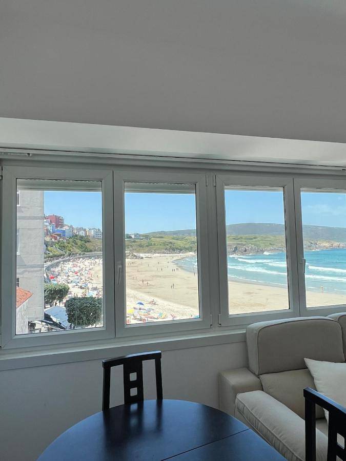 Apartamento para 6 personas, con vistas y balcón, Se admiten mascotas en Malpica de Bergantiños