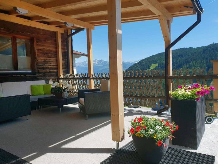 Ferienwohnung für 5 Personen, mit Balkon und Garten sowie Seeblick in Zell am See - 2