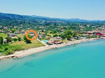 Διαμερίσματα Διακοπών για 8 Άτομα σε Ρόδα, Κέρκυρα, Φωτογραφία 1