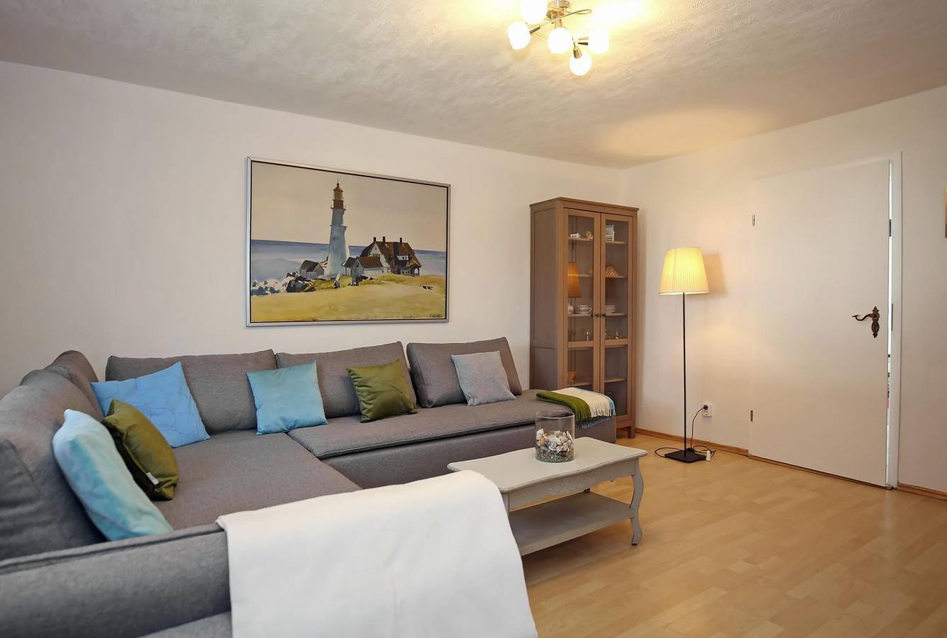 Ferienhaus „Hinter-Bollhagen“ in Wittenbeck für bis zu 4 Personen – Ruhige Lage, Terrasse und Nähe zum Naturstrand in Wittenbeck, Rostock und Umgebung