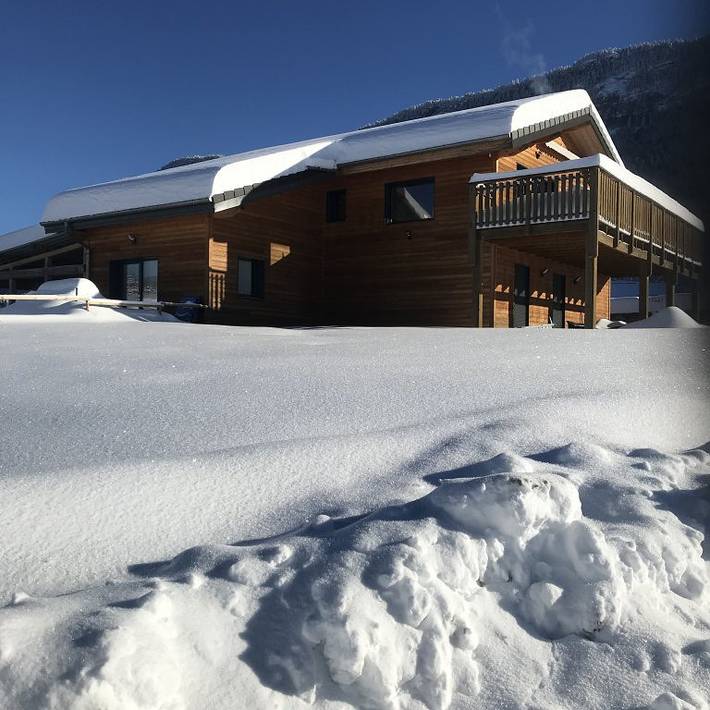Chalet pour 12 personnes, avec jardin et terrasse