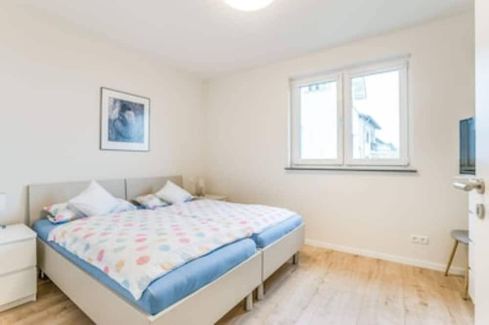 Ganze Wohnung, Fewo Pellenzblick Eg 92 m² in Nickenich, Osteifel
